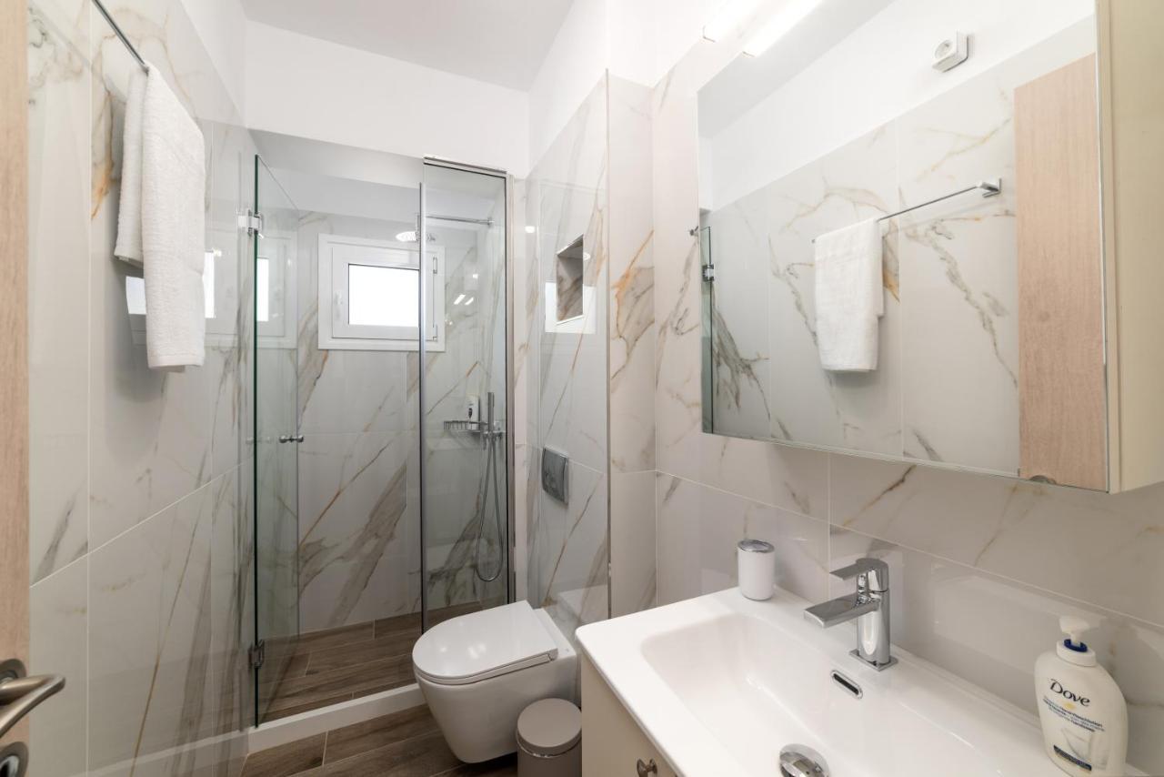 E.Berdufi Apartament Sea View Элунда Экстерьер фото