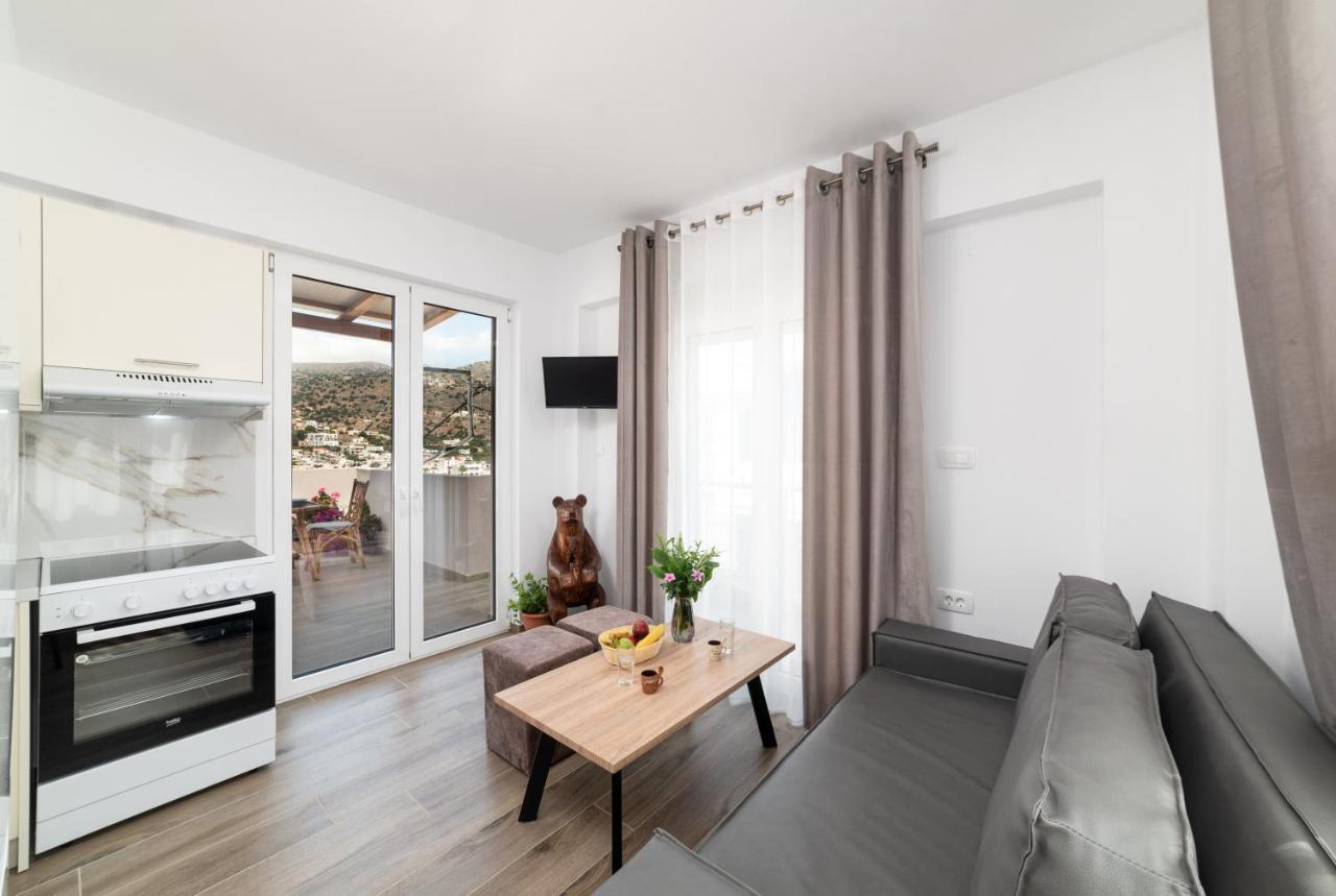 E.Berdufi Apartament Sea View Элунда Экстерьер фото
